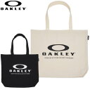 オークリー(OAKLEY) Essential Canvas Tote 7.0 ●素材 ・綿100% ●サイズ ・42cm×37cm×9cm(12L) ●カラー ・02E:BLACK OUT ・30B:NATURAL 普段使いに持ちやすいコットンキャンバスのトートバッグ。内ポケット付き。 ※商品の画像はできる限り実物に近づけるよう配慮しております。 お使いのモニターやご覧になる環境によりまして、 色目が若干異なる場合がございますので、ご了承くださいませ。 ※メーカー希望小売価格はメーカーサイトに基づいて掲載しています。オークリー(OAKLEY) Essential Canvas Tote 7.0