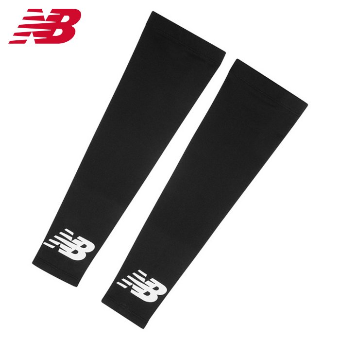 クーポン配布中『BLACK FRIDAY☆20時〜全品P2倍』 ニューバランス アームカバー (メンズ レディース 男女兼用 アームスリーブ アームウォーマー 腕カバー ランニング ウォーキング ジョギング スポーツ トレーニング ブラック New Balance 即日発送) LAA13021-BK