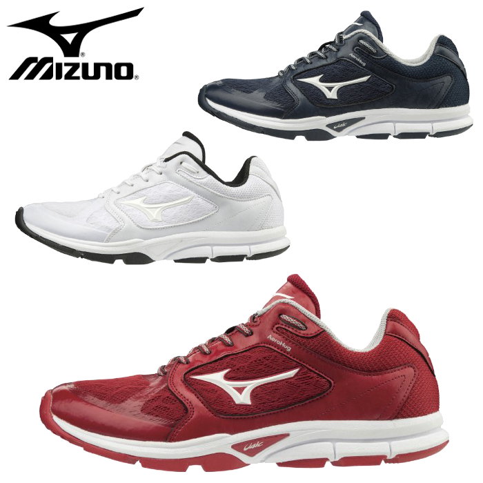 ミズノ(MIZUNO)ユーティリティトレーナー ●素材 ・甲材:合成繊維/人工皮革 ・底材:合成底 ●サイズ ・23.0/23.5/24.0/24.5/25.0/25.5/26.0/26.5/27.0/27.5/28.0/28.5/29.0/30.0cm ●質量 ・約245g(27.0cm片方) ●カラー ・01:ホワイト×ホワイト ・14:ネイビー×ホワイト ・62:レッド×ホワイト 野球部・ソフトボール部のためのランニングシューズ ・インソール:GCLインソール(取り外し可) ・2E相当の方向け ※商品の画像はできる限り実物に近づけるよう配慮しております。 お使いのモニターやご覧になる環境によりまして、 色目が若干異なる場合がございますので、ご了承くださいませ。 ※メーカー希望小売価格はメーカーサイトに基づいて掲載しています。ミズノ(MIZUNO)ユーティリティトレーナー