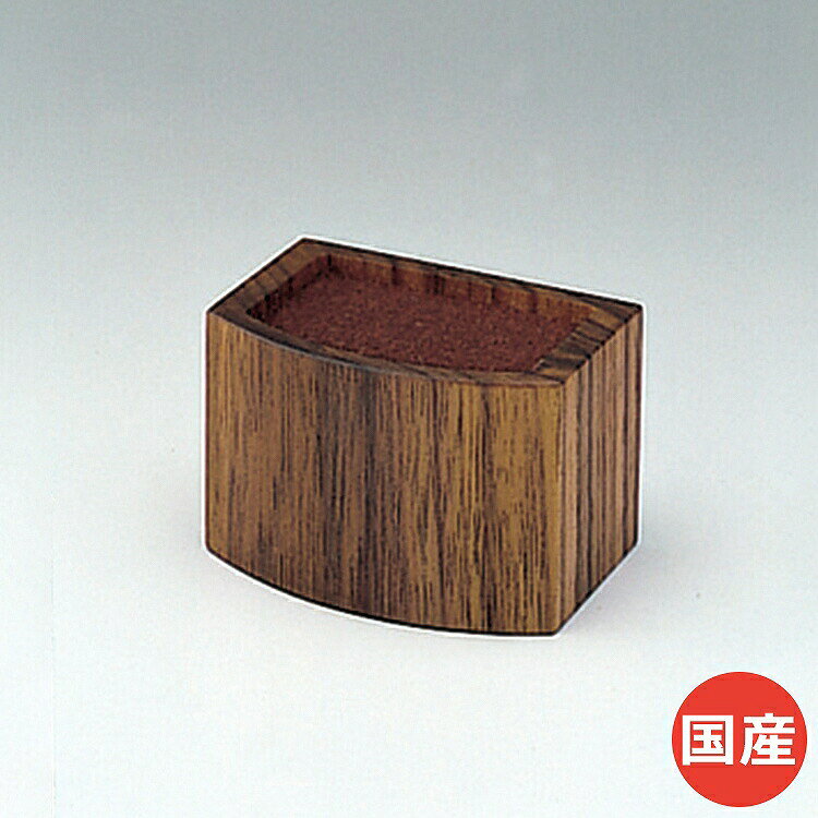 旭川クラフトの技が光る回出し位牌アンデス・ピレネー専用の増し台です。 【ご注文前にお読み下さい】 ※位牌の文字彫りは含まれておりません。別途文字彫りをご注文ください。 商品詳細 生産国 日本製 サイズ 幅7.6cm 奥行5.3cm 高さ5cm 主素材 ウォールナット 主仕上げ ウレタンオイル仕上