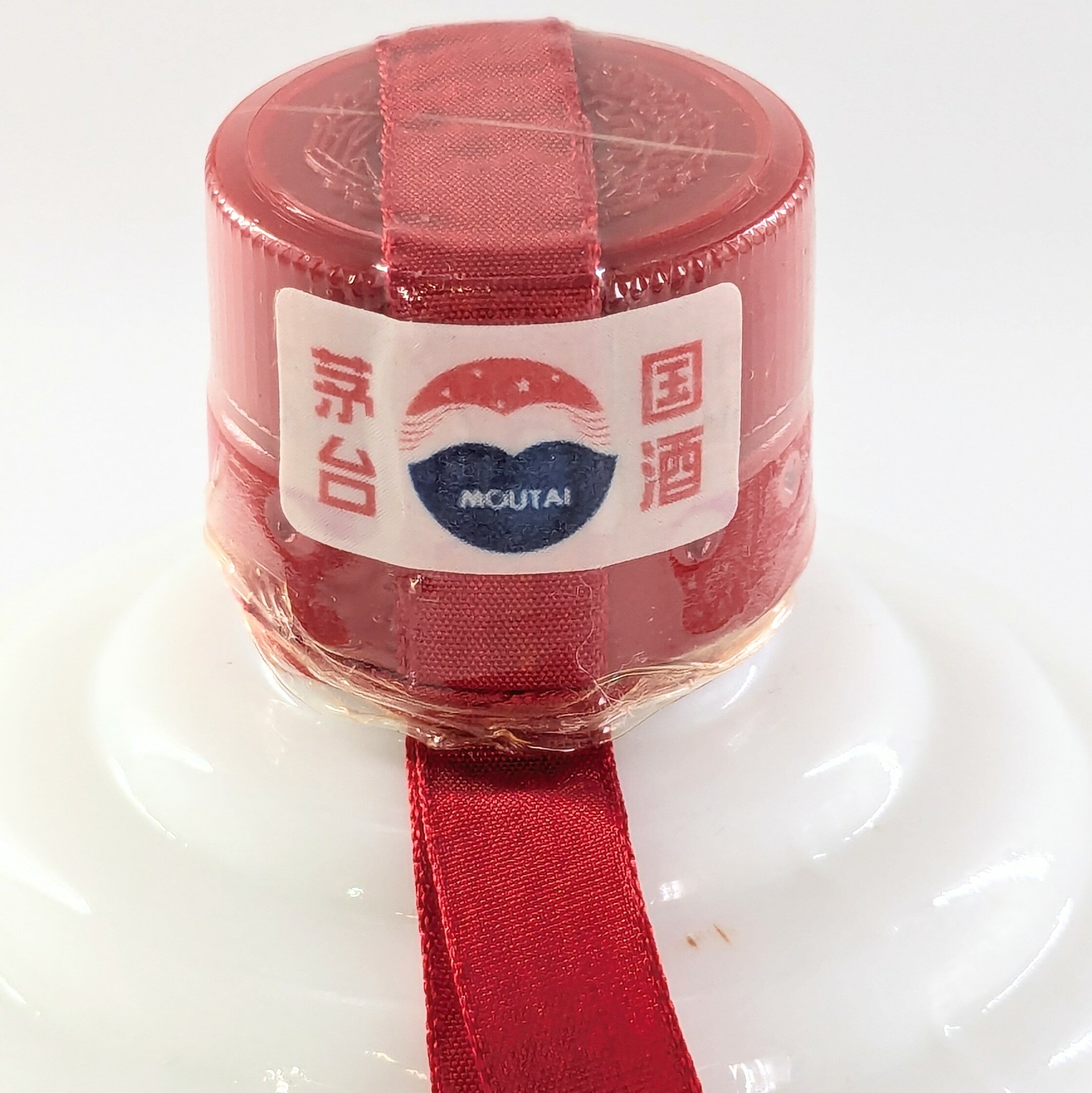 カイトリNo1楽天市場店の【中古】KWEICHOW MOUTAI 貴州茅台酒 天女ラベル 944.5g 中国酒 白酒 500ml 43% ラベル破れ有【CN-28】｜アングル3