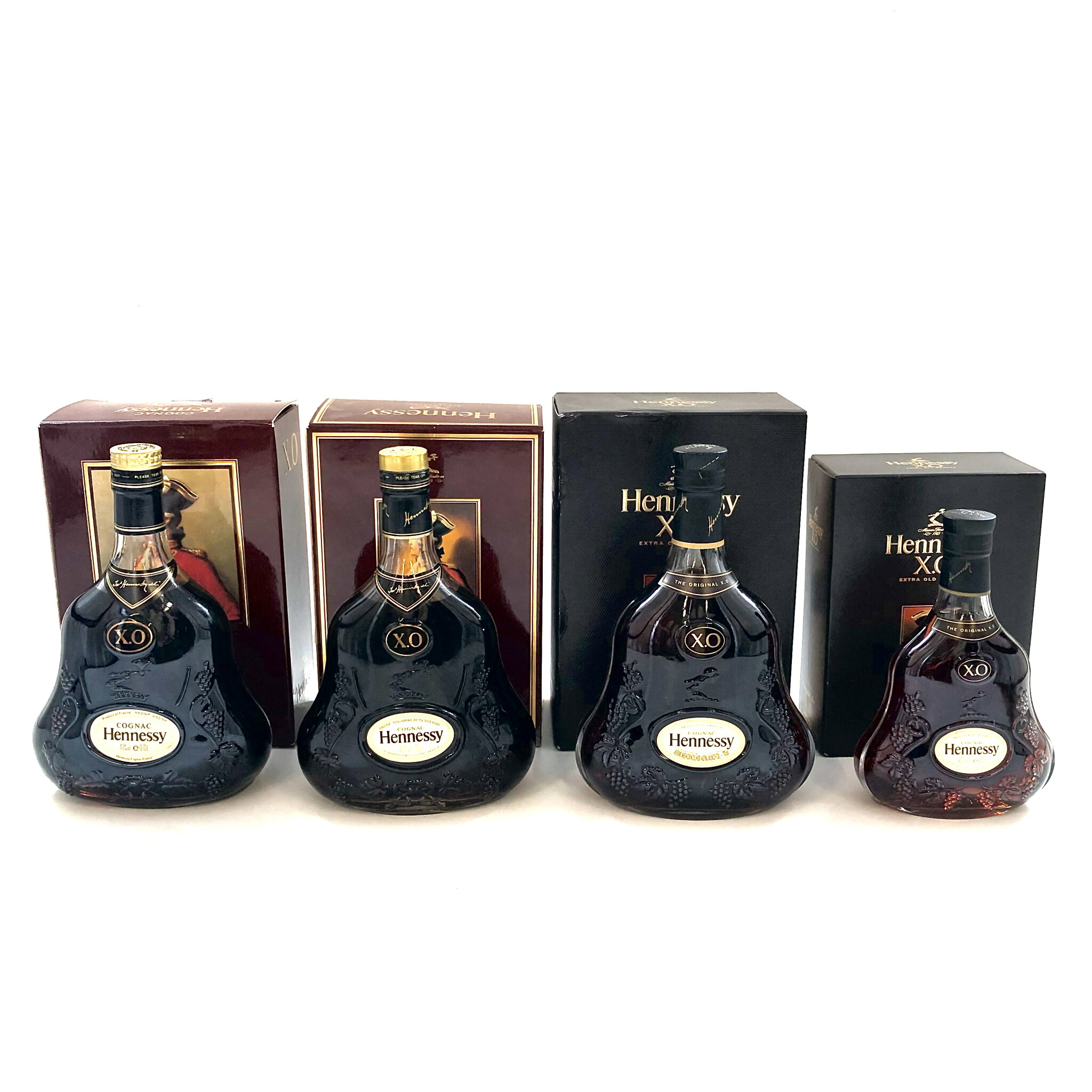 【中古】Hennessy ヘネシー XO 4本 クリアボトル 金キャップ 黒キャップ ブランデー COGNAC コニャック 700ml 350ml 40% 箱付【BR-28】