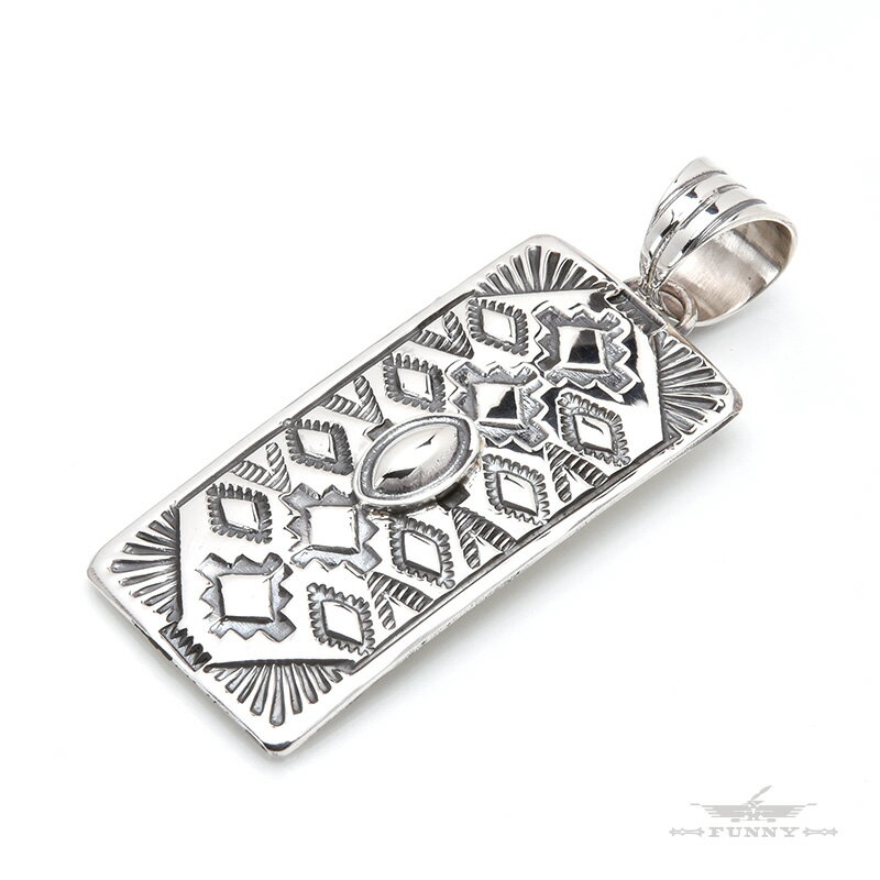 【FUNNY公式ストア】 ナバホ族 ジェネバ・ラモーン スタンプワーク ペンダント スターリングシルバー シルバー925 インディアンジュエリー トップ ネックレス 大きめ シルバーアクセサリー ユニセックス メンズ 誕生日 ギフト プレゼント NAVAJO ファニー