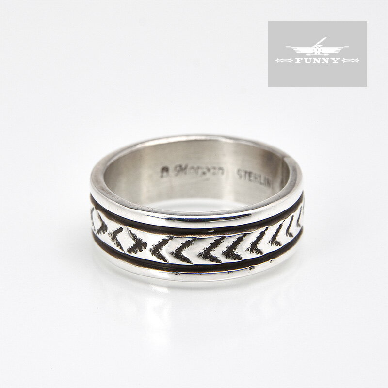 部族 NAVAJO（ナバホ） 作者Bruce Morgan（ブルース・モーガン） 品名RING（リング） 素材スターリングシルバー サイズ 14.5号 B.縦幅：7mm D.厚み：1.5mm ●本製品はハンドメイドによる1点ものです。上記写...