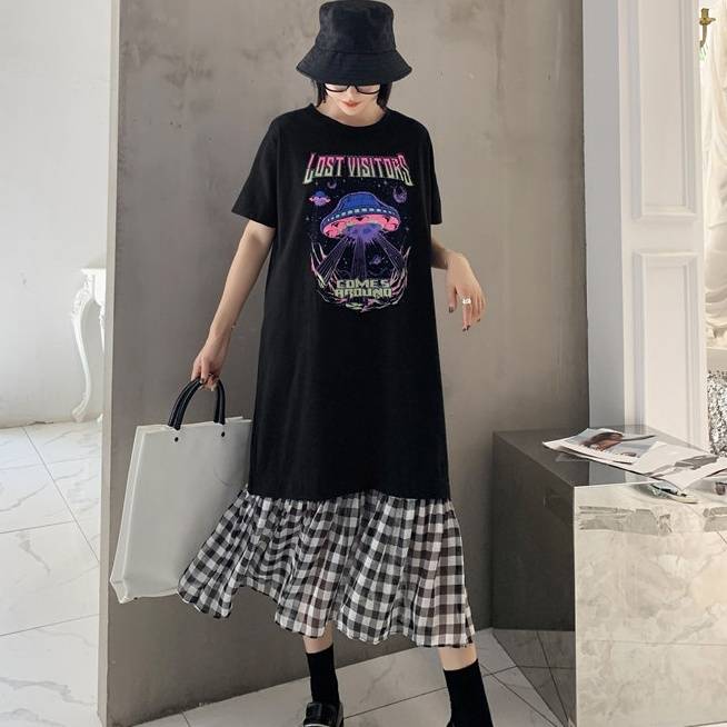 重ね着風 ワンピース レディース カジュアル 膝下 切り替え ミモレ丈 袖あり 半袖 ドッキング 裾フレア かわいい カジュアル お洒落 かっこいい こなれ感 ...