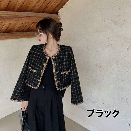 ノーカラージャケット 縁取り ツイード レディース アウター 送料無料 2色 刺繍トリム 幾何学模様 チェック柄 パールボタン トラッド ポケット付き オーバーサイズ 襟なし インスタ トレンド 羽織 コート フェミニン ブラック グリーン