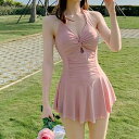 スタイリッシュ モダン かっこいい セクシー フェミニン ヘルシー 無地 リゾート 旅行 プール 夏 海 美脚 脚長 スタイルアップ 高見え 格上げ モテ 背中見せ インスタ映え 日除け