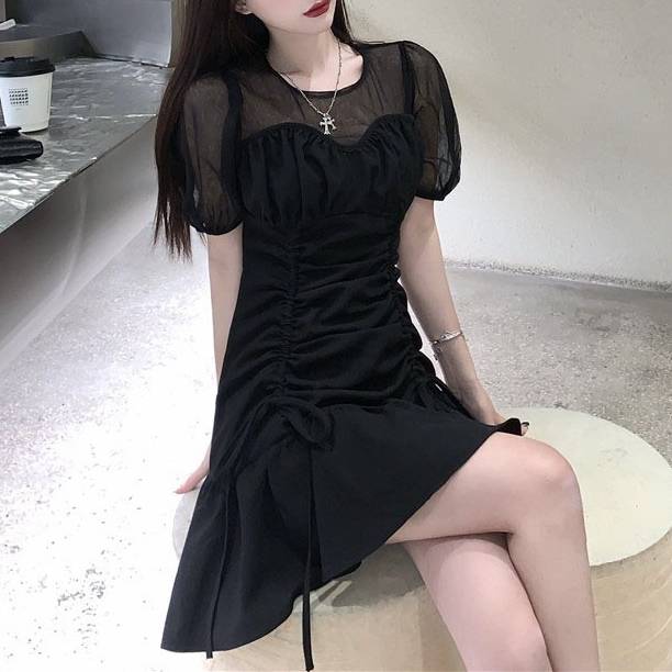 ワンピース レディース 送料無料 ドレス フレアワンピース フレア ドローストリング ギャザー リボン 透け感 切り替え ミニ丈 ショート丈 フリル クルーネック デコルテ 半袖 ハイウエスト ウエストマーク 体型カバー 細見え 脚長 華奢見え スリム