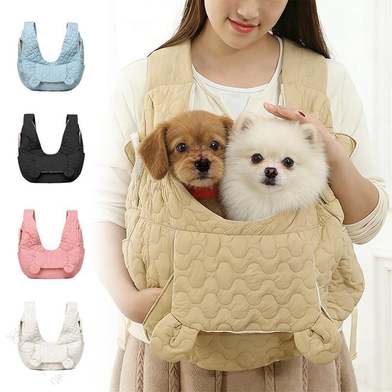 ◇◇商品詳細◇◇製品名：ペットキャリーバッグ適用範囲：犬/猫製品サイズ：具体的なサイズが写真通りにご覧下さいませ。★お世話になっております。☆工場から手作りの為、サイズに若干差異（1-3cm）がある場合もございます。☆写真はサンプル品となります。PCの利用環境、撮影環境などにより、少々異なる可能性がありますので、早めにご了承ください。☆モデルに使用している小物、アクセサリ等はセット内容に含まれません。☆商品は縫製上の細かいほつれ、汚れ、素材特有の臭いや接着剤等の臭いが残っている場合がございますので、気になるお客様はご購入をお控え下さい。☆その他、ご質問・ご要望があれば、お気軽にお問い合わせください！ 【原産国／製造国: 中国】 .ペット用キャリーバッグは小型犬や猫に対応し、災害時の避難や日常の旅行、アウトドアに最適。脱走防止機能付きで安全性を確保し、通気性が良く快適。両肩ストラップ採用で持ち運びやすく、軽量設計。エンボス加工でおしゃれなデザイン。小型犬用、猫犬兼用、ショルダータイプ、ペットキャリーケース、旅行用バッグ、アウトドア用品、軽量、安全、通気性抜群、災害用、脱走防止、人気、ランキング、セール商品です。。 指定された配送時間は承っておりません。【楽しいとき】