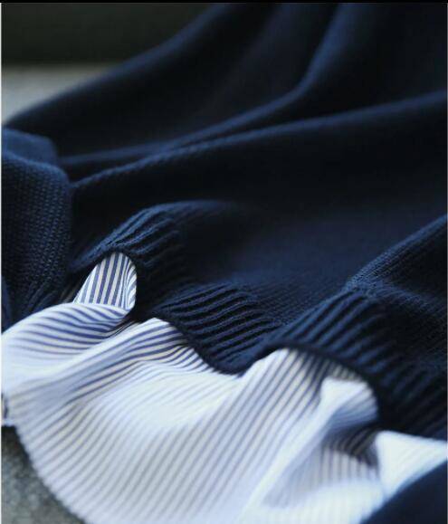 プリーツ ニット トップス レディース きれいめ セーター 秋冬 トップス 襟元プリーツ 長袖 ブラウス裾 レイヤード風 重ね着風 長袖ニットプルオーバー 細身 大人 上品 ネイビー