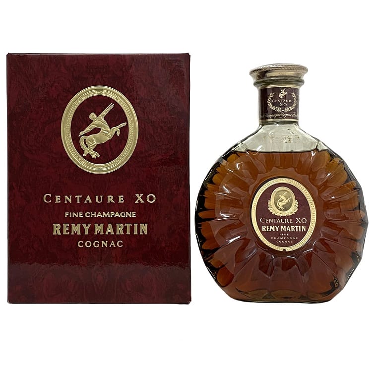 【送料無料】 レミーマルタン セントー XO CENTAURE REMY MARTIN グリーンボトル ウイスキー 未開封 未開栓 内容量 700ml アルコール度数 40％ 40度 フランス FRANCE 箱有 お酒 酒 洋酒 古酒 コレクション アルコール 記念日 誕生日 贈り物 ギフト 箱有 ご褒美 特別な日