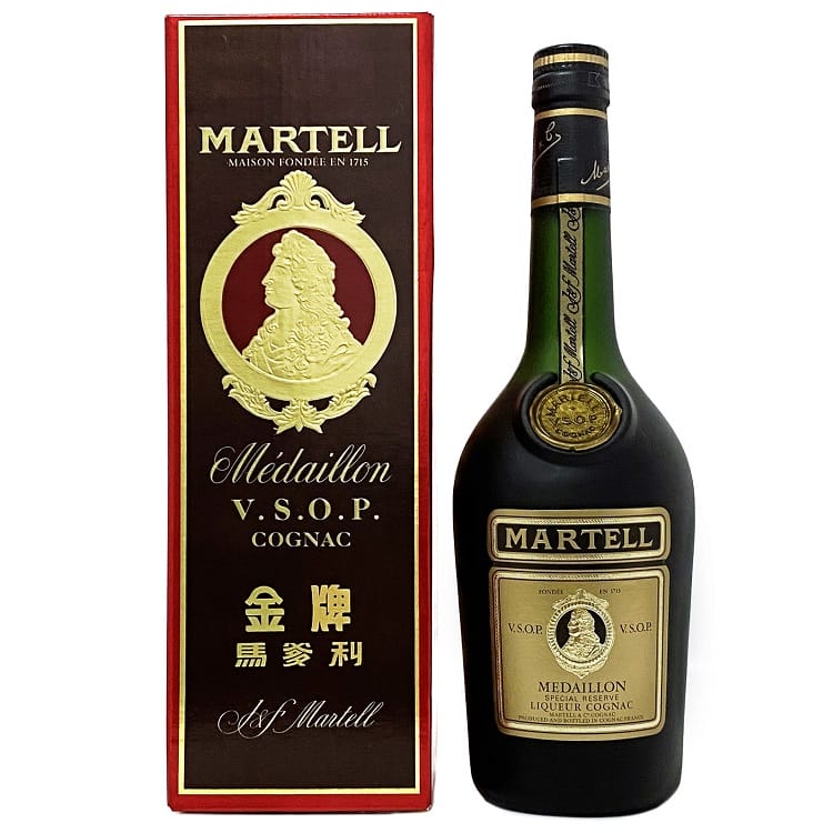 【送料無料】 マーテル ec-19981 MARTELL メダリオン VSOP ブランデー 未開封 未開栓 内容量 700ml アルコール度数 40% 40度 酒 お酒 ..