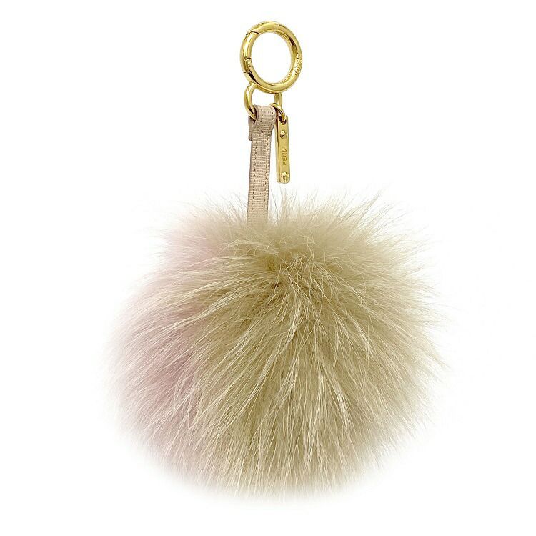 フェンディ チャーム ピンク ベージュ ゴールド 7AR259 美品 ファー 中古 FENDI バッグチャーム 丸 キーリング チャーム アクセサリー キーホルダー 定番 人気 レディース 女性 ポンポン レザーストラップ ゴールド金具 ブランド ブランド小物 本物 鑑定済み