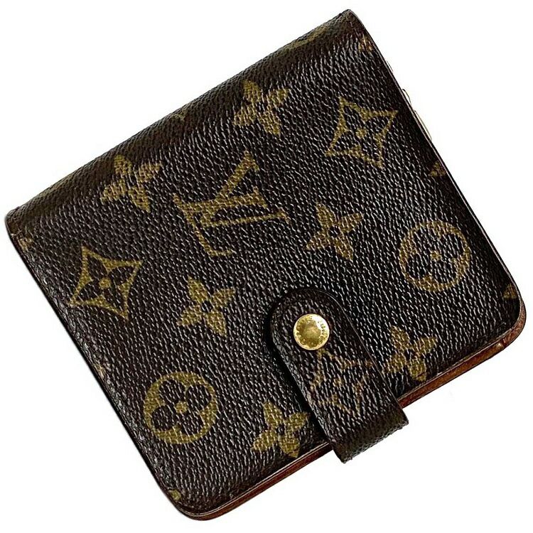 商品名 コンパクト ジップ ブランド名 ルイ ヴィトン / LOUIS VUITTON 商品ランク Bランク サイズ (約)w:10cm×h:11cm×d:3cm 型番・品番 M61667 シリアル・Ref CA0948 カラー ブラウン モノグラム 仕様 小銭入れ×1(仕切り有) 札入れ×1 カードポケット×3 オープンポケット×2 付属品 なし 詳細説明 角やフチにスレ、フチに反り、金具に傷、小銭入れ内に汚れ・マチ部分にスレ、札入れポケット内にべた付きによる剥がれ、カードポケット付近にペン汚れ・シミ汚れ等、使用感はありますが、まだまだお使いいただけるお品物です。 コメント ルイ ヴィトン定番人気の『コンパクトジップ』。大きく開閉する小銭入れや十分なポケット数で、大変使いやすいお品物でございます。 商品番号 ec-14866 no.880945 220819