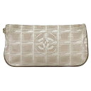 シャネル ポーチ ec-22567 ベージュ ニュートラベル ライン 小物入れ ナイロン レザー 中古 9068273 CHANEL ファスナー ココマーク コ...