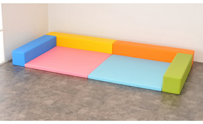 キッズコーナー 　 キッズコーナー リス20cm角セット　1畳プランB パステルカラー／クッション 日本製 激安 キッズスペース キッズコーナー マット 保育園 幼稚園 一畳 室内