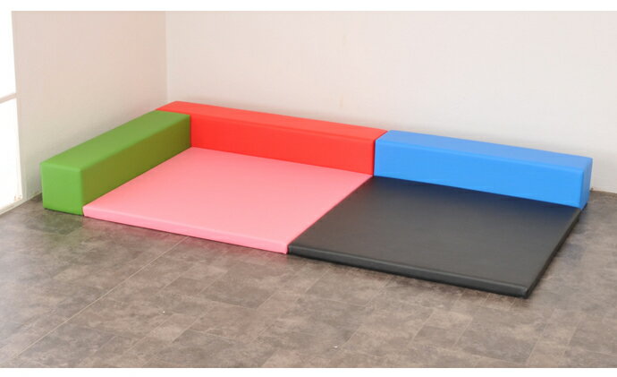 キッズコーナー 　 キッズコーナー リス20cm角セット　1畳プランC エンニチカラー／クッション 日本製 激安 キッズスペース キッズコーナー マット 保育園 幼稚園 一畳 室内