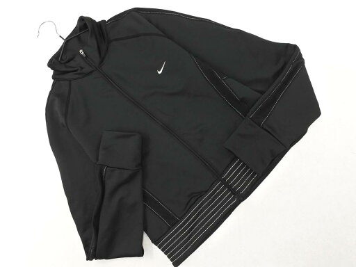 NIKE ナイキ ショート丈 トラック ジャケット sizeM/黒 ■◇ ☆ fda8 レディース【USED】【中古】【古着】【ブランド古着買取・販売ABJ】 NIKE ナイキ ショート丈 トラック ジャケット sizeM/黒 ■◇ ☆ fda8 レディース【USED】【中古】【古着】【ブランド古着買取・販売ABJ】