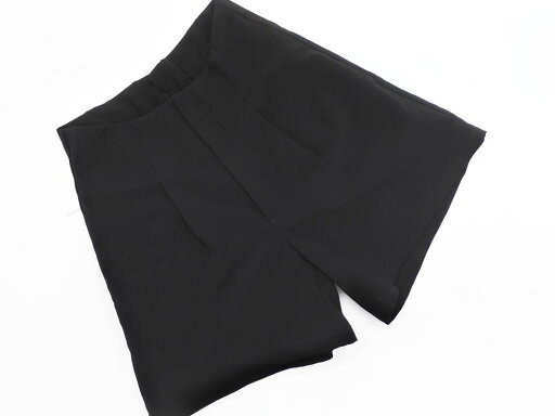 mystic ミスティック タック ショート パンツ 黒 ■◆ ☆ ffb3 レディース【USED】【中古】【古着】【ブランド古着買取・販売ABJ】 mystic ミスティック タック ショート パンツ 黒 ■◆ ☆ ffb3 レディース【USED】【中古】【古着】【ブランド古着買取・販売ABJ】