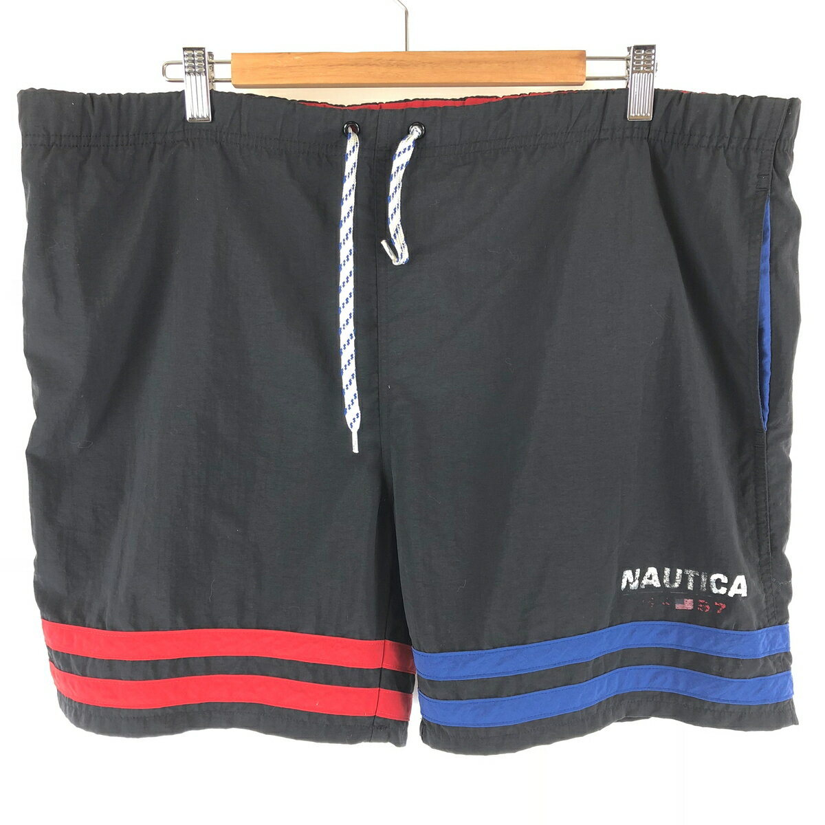 【古着】 NAUTICA ノーティカ ナイロンショートパンツ ブラック系 メンズM 【中古】 n005167