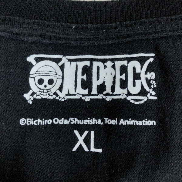 【古着】 ONE PIECE　ワンピース キャラクターTシャツ　アニメ　ワンピース　海外版 ブラック系 メンズXL n013035