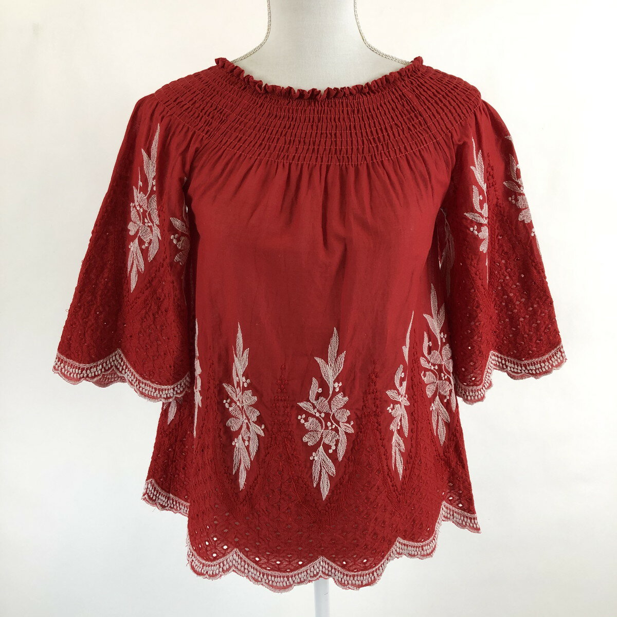 SASSY CLASSY 刺繍チュニック フォークロア 半端袖 レッド系 レディースS
