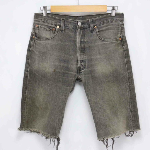 Levi's リーバイス ショートパンツ パンツ サイズW34 黒 【中古】 Levi's リーバイス ショートパンツ パンツ サイズW34 黒 【中古】