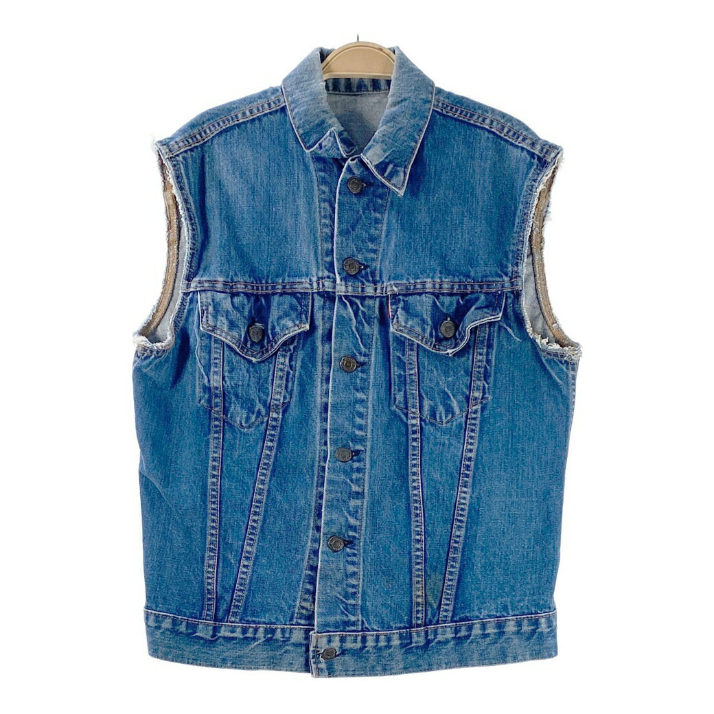 Levi's リーバイス ノースリーブ その他ベスト ベスト サイズその他 【中古】