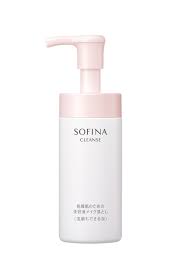 花王　ソフィーナ 乾燥肌のための美容液メイク落とし 洗顔もできる泡(150mL)