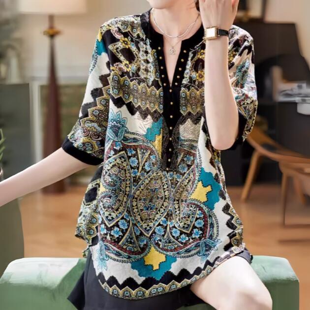 『2025新作』 きれいめレディースファッション トップス 大きいサイズ XL/2XL/3XL/4XL/5XL/6XL ブイネック 幾何学柄 20代 30代 40代 50代 プライベートシャツ オフィスカジュアル 春 夏 シンプル 大人シャツ 1色 シフォン トロミシャツ 半袖 七分袖 トリアセテート繊維100%