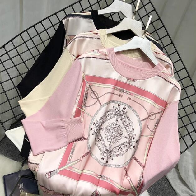 トップス レディース 春 夏 可愛い きれいめ スカーフ柄 ブラウス 長袖 半袖 2種類袖 ラウンドネック 丸首 プリントシャツ 大きいサイズ ワンサイズ 30代 40代 50代 ファッション 60代 上品 オフィスカジュアル フォーマル カジュアルのサムネイル