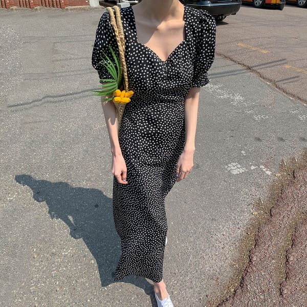 きれいめ レディース ファッション 韓国 ファッション レディース ワンピース 春 夏 カジュアル モノトーン マキシ パフスリーブ Aライン シンプル おしゃれ ガーリー ロングワンピース フレアワンピース ウエストリボン りぼん 体型カバー 細見え デートワンピ