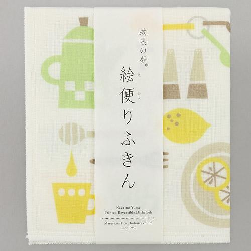 真っ白なふきんをキャンバスに見立て、上品で華やかな絵柄をちりばめました。眺めて楽しい、使って嬉しい。 まるで絵便りのようなかわいいふきんです、両面ともに織り目がしっかり細かく詰まっており、丈夫でカラフルな絵柄もよく映えて見えます。 奈良の蚊帳づくりの伝統を生かした蚊帳生地を使用しています。 綿のもつ強さと、天然パルプ繊維からできたレーヨンの柔らかさや吸水性、吸湿性の良さが特徴です。 使うほどに柔らかくなり、台ふきとしてはもちろん、お肌にやさしく、赤ちゃんの肌拭きにも適しています。 はじめは糊がついていますので、使用前にお湯で十分に洗い落としてください。 【仕様詳細】 蚊帳生地6枚重ね 【注意事項】 お湯または水洗いで糊を落としてから、ご使用ください。 使いはじめは色落ちすることがあります。 洗濯機、乾燥機のご使用はお避けください。 蚊帳生地の素材上、縮みが生じますので予めご了承ください。 原産国日本製素　材表：綿100％ 裏：レーヨン100％サイズ35×40cmメール便をご利用の際は、必ずこちらをご確認下さい。 【セレジオーネ（インテリア雑貨）では様々なギフトやプレゼントのシーン、 お相手にマッチしたアイテムを取り揃えています。】 お正月 お年賀 御年賀 年始挨拶 新年会 クリスマス 忘年会 送別会 バレンタインデー ホワイトデー ハロウィン 卒業 入学 就職 定年 退職 転勤 栄転 母の日 父の日 お中元 御中元 お歳暮 御歳暮 お盆 里帰り 敬老の日 初節句 ひなまつり ひな祭り 雛祭り 桃の節句 端午の節句 子供の日 こどもの日 七五三 誕生日 プレゼント 贈り物 お礼 御礼 挨拶 お返し プチギフト ギフトセット 贈答 ギフトラッピング 人気 イベント お祝い 御祝 内祝 内祝い 結婚祝い 披露宴 引出物 結婚式 二次会 結婚内祝 出産祝い 出産内祝 新築祝い 上棟祝い 引っ越し祝い 引越し祝い 開店祝い 快気祝い 全快祝い 引越し内祝 新築内祝 快気内祝 開店内祝 入園祝い 入学祝い 卒園祝い 卒業祝い 入園内祝 入学内祝 卒園内祝 卒業内祝 就職内祝 成人式 就職祝い 昇進祝い 退職祝い 還暦祝い 古稀祝い 喜寿祝い 傘寿祝い 米寿祝い 卒寿祝い 白寿祝い 長寿祝い 金婚式 銀婚式 ダイヤモンド婚式 結婚記念日 お見舞い お見舞御礼 餞別 引越しご挨拶 記念日 記念品 卒業記念品 定年退職記念品 ゴルフコンペ 景品 賞品 粗品 香典返し 志 法要 弔事 会葬御礼 初盆 供物 お供え 暑中お見舞い 残暑お見舞い 20代 30代 40代 50代 60代 70代 両親 お母さん お父さん 祖母 祖父 孫 ママ友達 友人 彼女 彼氏 女性 男性 カップル 夫婦 小学生 中学生 高校生 大学生 上司 同僚　
