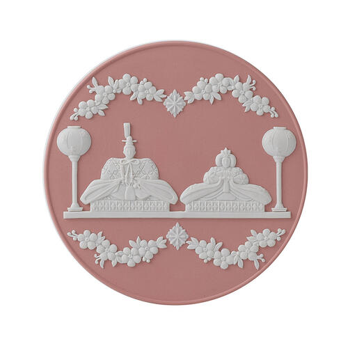 正規品【WEDGEWOOD】 ウェッジウッド 雛ドール プレート （プレートハンガー・スタンド付）（UK専用箱 皿 ディッシュ 置物 インテリア ひな人形 ひな祭り ギフト プレゼント 贈り物 お祝い 出産祝い 初節句）【送料無料（沖縄県・離島は配送不可）】