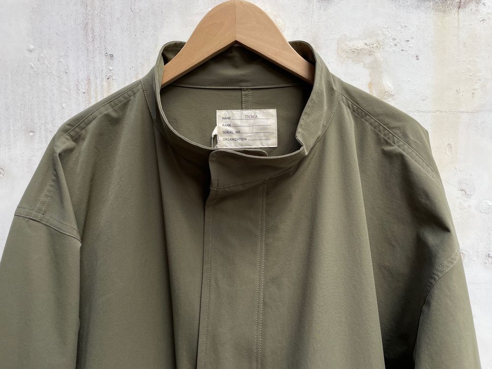 キルティングジャケット 韓国 ショート コート レディース バックル ブラック ホワイト カーキ