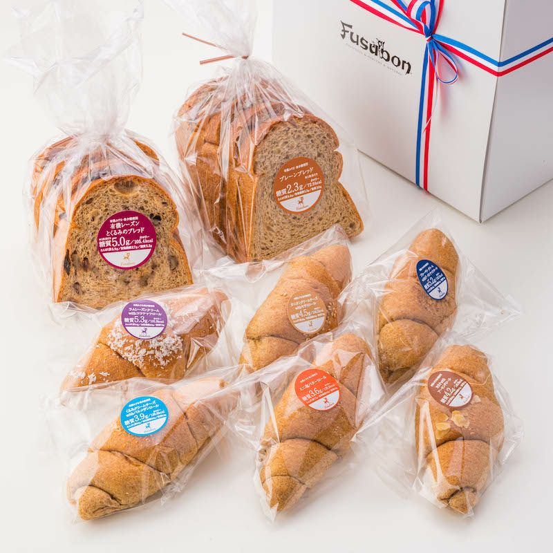 【送料無料・ギフト箱・リボン込】フスボン低糖質パン8種セット | ふすまパン 低糖質パン 低糖質 パン 糖質制限 ロカボ 糖質オフ フスボン 大豆パン 無添加 有機ふすま使用 高タンパク 食品 手作り ケトジェニックダイエット 置き換え 天然甘味料のみ使用 食パン バター