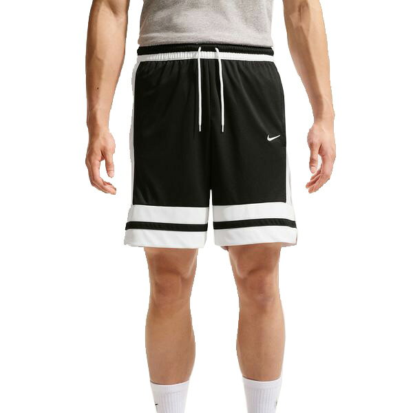 DF GM クラシック 8IN ショートメンズ 21cm Dri-FIT バスケットボールショートパンツ正統派スタイルに仕上げた、股下21cmのバスケットボールショートパンツ。どんなジムウェアのコーデでも瞬時に格上げするアイテムです。通気性抜群のメッシュ素材に、速乾性に優れたDri-FITテクノロジーを搭載。さらりとした涼しい状態が続き、試合に集中できます。Nike Dri-FITテクノロジーが、肌から汗を逃がしてすばやく蒸発させ、さらりと快適な状態をキープ。軽量で通気性の高いメッシュのレイヤーを外側に、なめらかな素材を内側に使用し、優れた耐久性を実現。ユーティリティポケットのジッパーを、サイドシームの後ろに隠すように配置して不快感を防止。【カラー】010：BLACK/WHITE/BLACK/WHITE【素材】ポリエステル100％【股下】21cm
