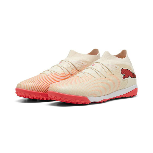 サッカー トレーニングシューズメーカー：プーマ PUMAカラー：Sugared Almond-PUMA White-Ultra Red-PUMA Blackアッパー：合成樹脂(ポリウレタン)+合成繊維ミッドソール：合成樹脂(EVA樹脂)アウトソール：ゴム底FUTURE 9 MATCHスパイクで、ピッチ上のあらゆる局面で自分だけのサッカーの物語を切り拓きましょう。柔らかくしっかりとしたサポート力で、アッパーゾーンにはエンボス加工が施され、確かなコントロールを実現します。2G人工芝やハードな天然芝のピッチで、ライバルたちを翻弄すること間違いなしのアウトソールです。【在庫について】当ショップは、店頭及び自社サイトにて在庫を共有している為、在庫更新の時間差等により表示上は在庫が「○」（有り）の状態の場合でも『在庫が無い』『売り違い』等が発生する場合がございます。※当日又は、翌営業日中に自動返信メールとは別に各種メールを送信致します。(在庫なし。ご注文承諾メール。商品発送メール等）