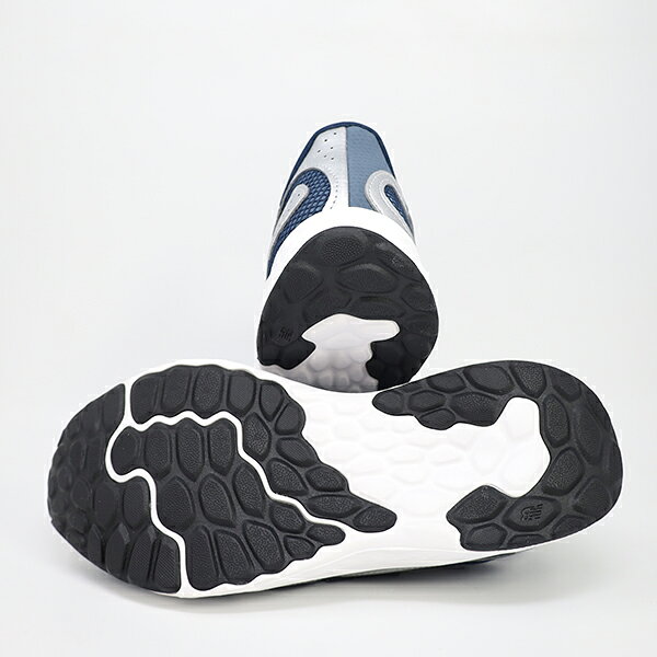 ニューバランス New Balance メンズランニングシューズ Fresh Foam Arishi v4 Tira...