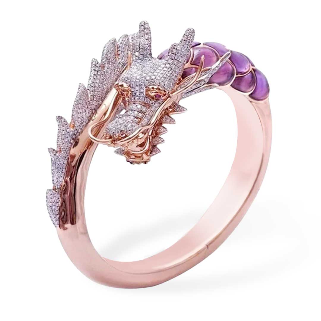 【期間限定DEALポイントバック15％】【普通郵便発送】 龍 指輪 リング ローズゴールド ラインストーン 全6サイズ 竜 ドラゴン グッズ アクセサリー ファッションリング 幸運 風水 シンプル 指輪 お洒落アイテム メンズ レディース 男性 女性 男女兼用 ユニセックスのサムネイル