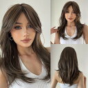 ウィッグ ダークブラウン ーVer2ー ミディアム セミロング ネット付き ナチュラル ヘアー ヘア ロング フルウィッグ 自然 軽量 小顔効果 サラツヤ かわいい 流行り 最新 ベース 病みかわ 夢かわいい ストレート 調整可能 ウイッグ 綺麗 髪 コスプレ 仮装 ハロウィン コミケ 夏コミ ゆるふわ レディース マスト カツラ かつら 自然なつむじ ヘアカラー ヘアアクセサリー イベント プレゼント 普段使い フリーサイズ アジャスター フック式のアジャスター（サイズ調整可能）ウィッグは後頭部の内側にアジャスターが付いていて、サイズは調整可能となっております 素材 耐熱ファイバー 耐熱ファイバー(180℃まで) 色はナチュラルで、手触りがよく滑らかな質感です ＊裏面 高級ネット ＊ヘアウィッグ特有の「テカリ」をおさえて、人毛に近い自然なツヤを完全再現しています。 安い質感のテカテカのものとは明らかに違います ＊サラツヤのストレートヘアーが実現できちゃいます 毛先にゆるいカーブをつけることでウィッグにありがちな不自然さを無くしました！とてもクールで可愛くて、小顔効果も！ 簡単に装着出来るので短時間でイメチェン可能です。サラッとした手触りです。前髪が長めのタイプになり、アレンジやカットなどできるので自分にあったカスタムができます 前髪の量が多いな・・と思えば、丁寧にすいても良いですし、前髪をもっとふんわりさせたいと思えば、コテで巻いてふんわりさせたり自由度も高いです ウィッグ＋ヘアチョークで好きなグラデーションやメッシュなどのカラーチェンジも可能です ご自身に合ったウィッグの使い方を見つけると、ウィッグライフがさらに楽しくなります 【洗い方】 1、ブラッシング まず水洗いする前にブラッシングで逆毛、ホコリを落とします。 2、シャンプー＆リンス 市販のシャンプー＆リンスを適量加えた水（高熱のお湯は不可）でやさしく押し洗いし、水ですすぎます。 3、ドライ タオル等で包む様に水分を取り、室内で寝かせた状態で自然乾燥させます。ドライヤーをご使用の場合は加熱させすぎないようにご注意ください。 ●PCモニターの色彩具合などにより、色の見え方に違いがある場合がございます。 ●色違い、商品違い、大きな欠陥の場合は、到着後3日以内に連絡下さい 。 ●生産時期によってデザインが若干異なる場合がございます。予めご了承ください。 ●色やサイズがお気に召さないなどの交換、イメージと違った等による返品は未開封の商品でもお受け出来ません ウィッグ かつら ハロウィン コスプレ かわいい ウイッグ 綺麗 髪 イメチェン フルウィッグ ボリューム かつら コスプレ アフロ イベント パーティー クリスマス ダンス 謝恩会 レディース wig ストレート 自然 原宿系 小顔効果 ネット付き 耐熱 グラデーション つけ毛 小顔ウィッグネット付き エクステ かつら カツラ 小顔 ファッション ヘアボリュームルウィッグ 耐熱 wig カラー展開 ゆるふわ ロング ショート カール こすぷれ はろういん 衣装 ヘアアクセサリー