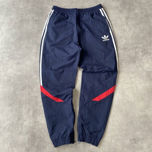 【中古】adidas アディダス トラックパンツ ナイロン 刺繍 L 紺 赤 13588 ユーズド USED 中古 レトロ メンズ レディース 一点物 アメカジ 古着 【中古】adidas アディダス トラックパンツ ナイロン 刺繍 L 紺 赤 13588 ユーズド USED 中古 レトロ メンズ レディース 一点物 アメカジ 古着