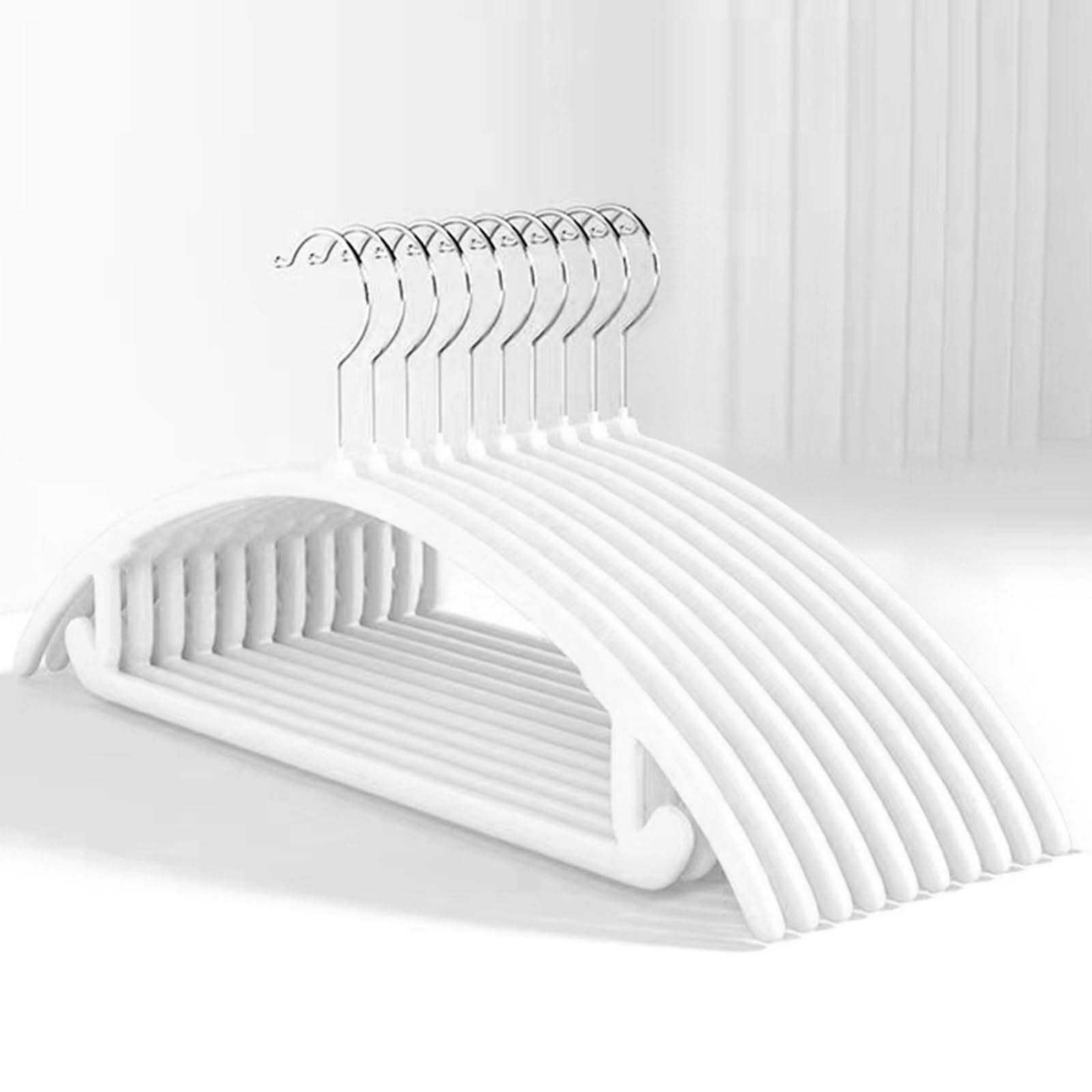 和宅優品 ハンガー 滑らない 10本セット アーチ型で型崩れ防止 薄型 スチール製 多機能 衣類用 (10, ホワイト)