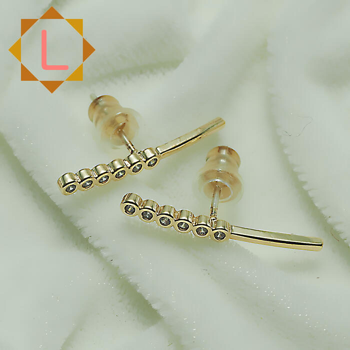 ピアス レディース 小ぶり 小さめ 小さい 大人 上品 エレガント シンプル フェミニン 結婚式 パーティー 二次会 ゴールド 華奢 かわいい おしゃれ 両耳用 お買い物マラソン 1000円ぽっきり 送料無料