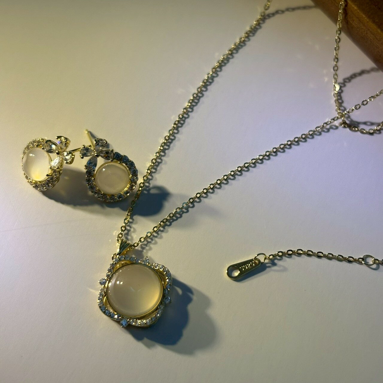 ������ ������ɡ����륻�ɥ˥��� ���奨�꡼���å�