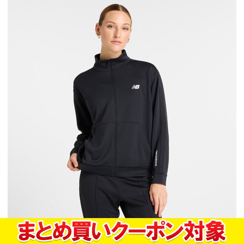 吸汗速乾性に優れたNB Dryのダブルニットを使用したトラックジャケットです。少し大きめに着られるようリラックスシルエットで仕上げました。左胸のNBロゴ刺繍と左袖のNBリニアロゴ、サイドラインテープがデザインポイントです。セットアップ:AWP51106、AWP51109【メーカー取り寄せ商品】 こちらの商品はメーカー手配の為、完売の場合もございます。在庫の有無・納期のご連絡はご注文受付メールにてご確認下さい。メーカー希望小売価格はメーカーカタログに基づいて掲載しています