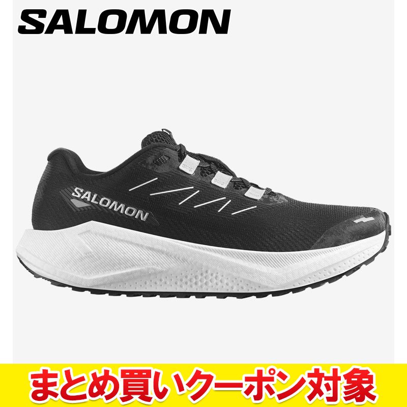 AERO BLAZE 3 GRVL男性用グラベルランニングシューズ 概要 Aero Blaze 3 GRVL は習慣を打ち破るランニングシューズ。 軽量で全地形に対応するこの一足が、道路から未舗装路、そしてその先へと向かう自由な走りを可能にします。 ミッドソールの Opti Form2 が、ソフトなランディングとストライドでの弾力性をもたらし、 しっかりとしたフィット感とグリップ力のあるソールが、慣れた場所から新たな地平へと向かう勇気を与えてくれます。 特徴 アウトソール: シェブロンラグ 全方向にグリップ力を発揮し、泥道やぬかるみといった柔らかい路面でのトラクションを向上させるラグパターン。 アッパー素材: Engineered Mesh Engineered Mesh は、シューズの特定のニーズに応じて、異なる織りが実現する優れたサポート力や耐久性、柔軟性、通気性を提供します。 ライニング素材: テキスタイルライニング 快適な、柔らかく通気性に優れたライニング。 ソックライナー: 成型 OrthoLite ソックライナー 足の形状にマッチした成型 OrthoLite インソールが優れたクッション性と通気性、耐久性をもたらし、心地よさとパフォーマンスを高めています。 レーシングシステム: レギュラーレース アイレットがついた従来型レーシングシステム。 サステナビリティ: リサイクル素材 ペットボトルや廃棄物資源などのリサイクル素材から作られたもの 重量：248g アッパー：テキスタイル アウトソール：ラバー ライナー：テキスタイル インソール：テキスタイル かかと部高さ：35mm 前足部高さ：27mm ドロップ：8mm シューレースのタイプ：レギュラーレースメーカー希望小売価格はメーカーカタログに基づいて掲載しています
