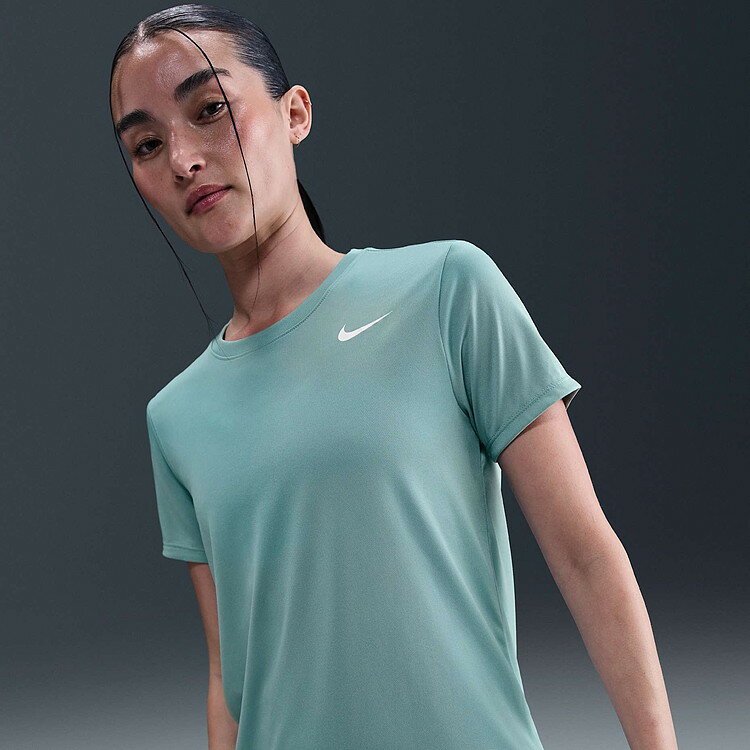 【ブラックフライデー限定店内ポイント最大20倍(11/27 1:59迄】 お買い得スペシャルプライス メール便送料無料 ナイキ ウィメンズ DF RLGD S/...