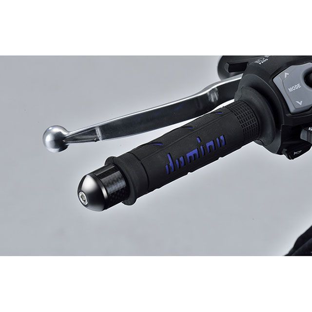 Magical Racing ハンドルバーエンド（ブラック） 材質 綾織り 001-HDBB-600A マジカルレーシング ハン..