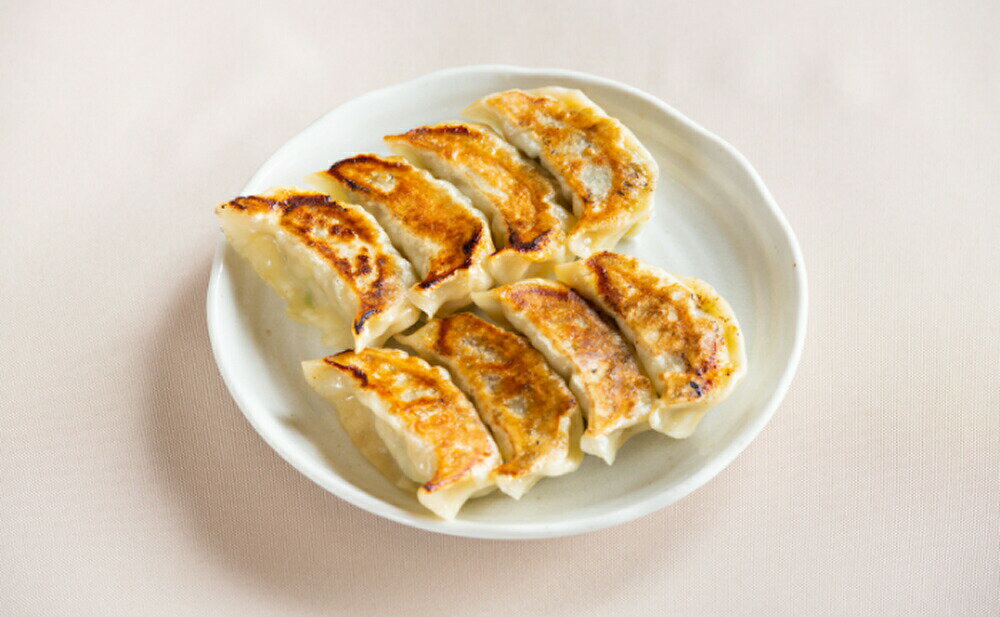 GYO-TEN 爆じゅう餃子 約40g×30個 北海道・四国/九州・沖縄送料別 ギョウザ ぎょうざ 肉汁 惣菜 中華 豚肉 キャベツ 冷凍 簡単 料理 お取り寄せ メーカー直送 3